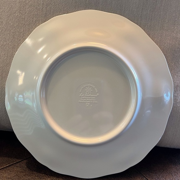 LeCandeaux Melamine Salad/Desert Plates Set of 8 - Picture 3 of 5